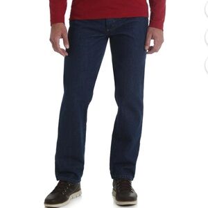 NWT Wrangler Rustler Regular Fit Mens Denim